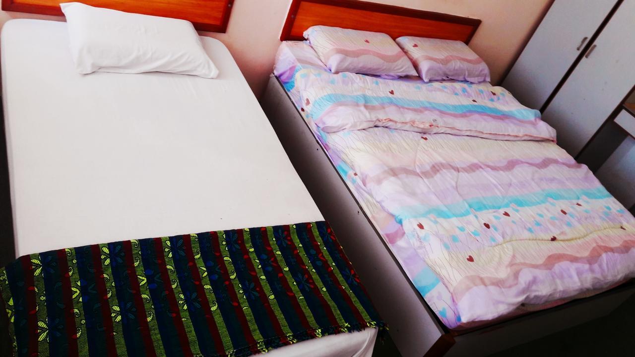 Hotel Makmur Куантан Экстерьер фото